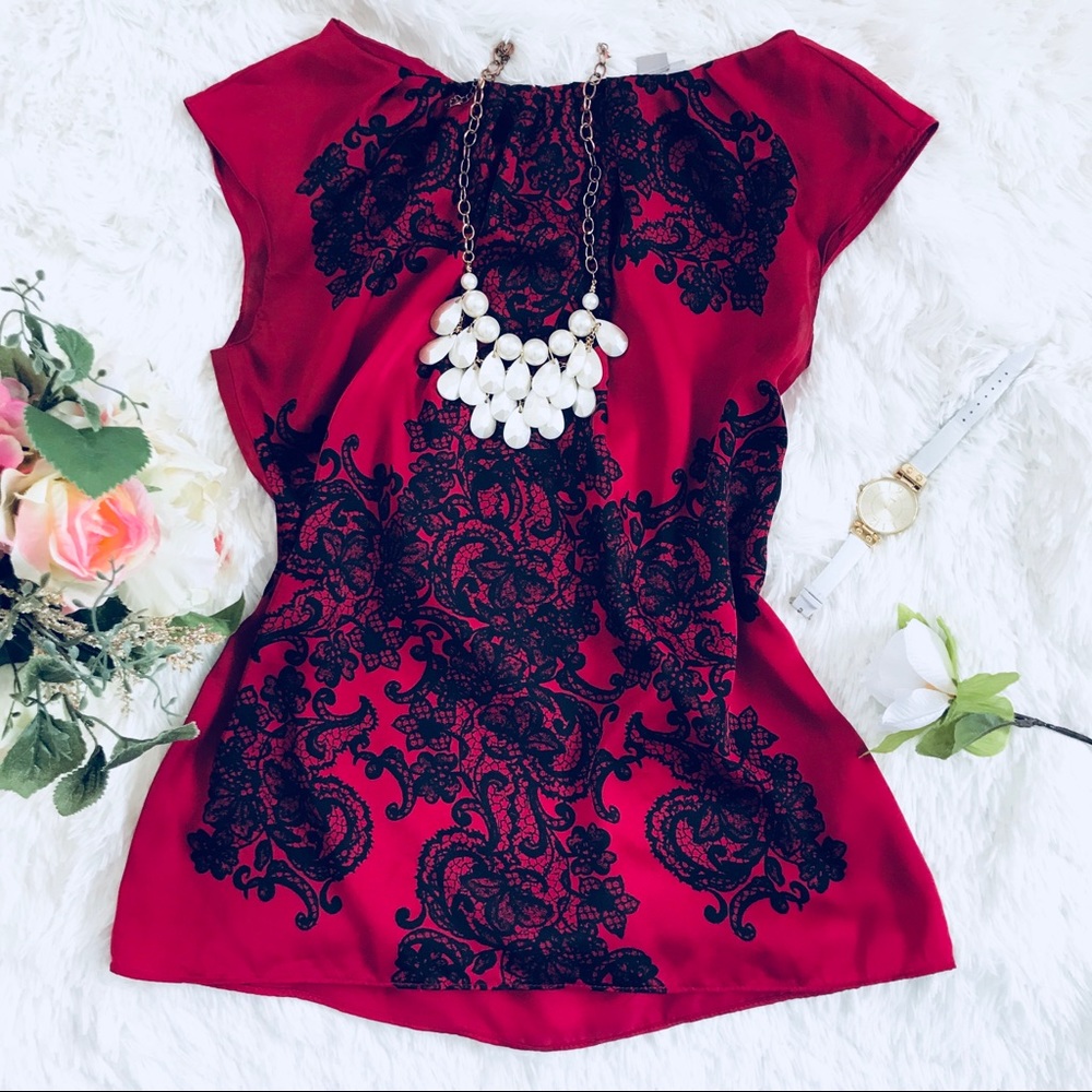 Worthington Women Sleeveless Red Blouse